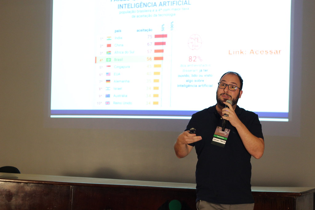 Roda de escuta com educadores